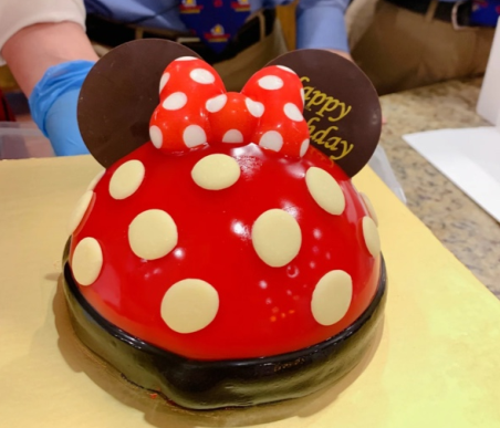 迪士尼生日蛋糕可以当天买吗,上海迪士尼生日蛋糕要提前预定吗