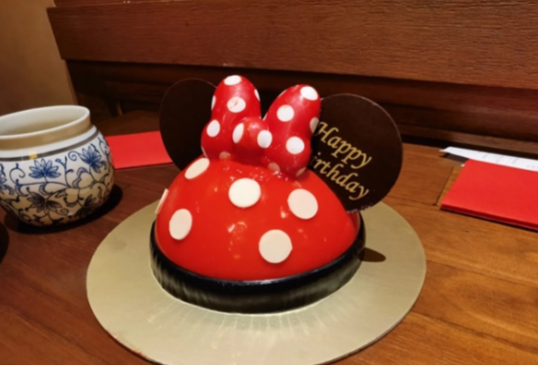 上海迪士尼生日蛋糕指定餐厅有哪些,迪士尼生日蛋糕是在哪里领的