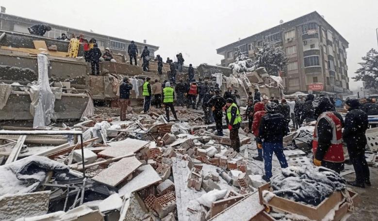 强震已致土叙两国上万人遇难,土耳其大地震有两点不寻常