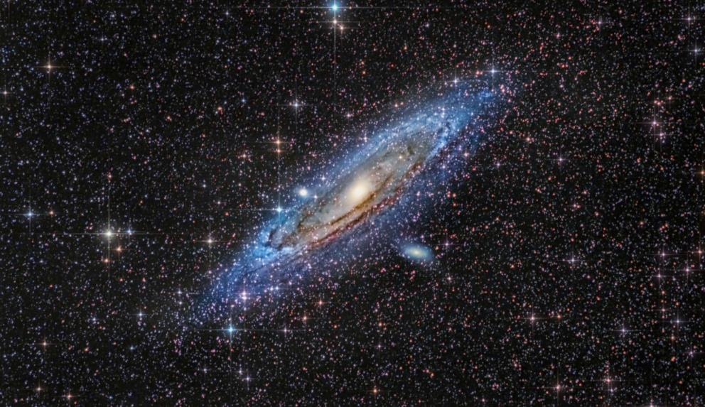 科学家在仙女星系中发现银河移民,仙女星系和银河系哪个更大