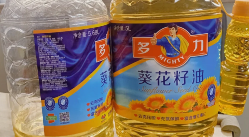 饮料瓶装食用油有问题吗,为什么不用塑料瓶装食用油