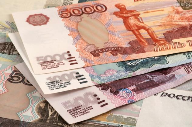 1卢布等于1元人民币是误读,并非兑换汇率
