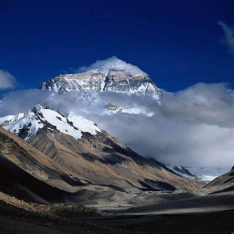 珠穆朗玛峰高多少米2020年测量,珠穆朗玛峰高多少米2022最新
