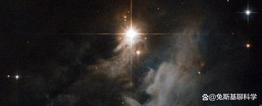 盾牌座uy是太阳的一万亿倍,外太空最大的恒星是盾牌座uy还是原始x星