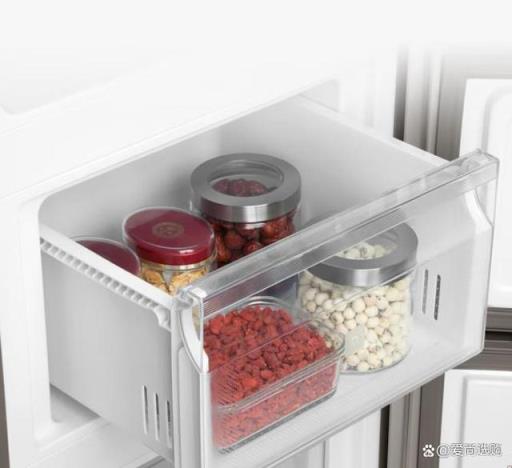 海尔冰箱如何选择哪一款家用比较好,海尔冰箱哪个系列性价比高