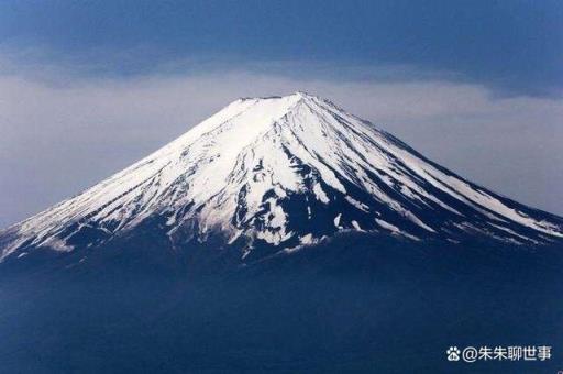 富士山火山喷发过吗,日本的富士山是活火山还会喷发吗