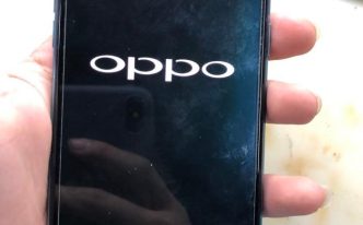 oppo手机自动关机怎么回事 最新oppo手机开不了机解决方法