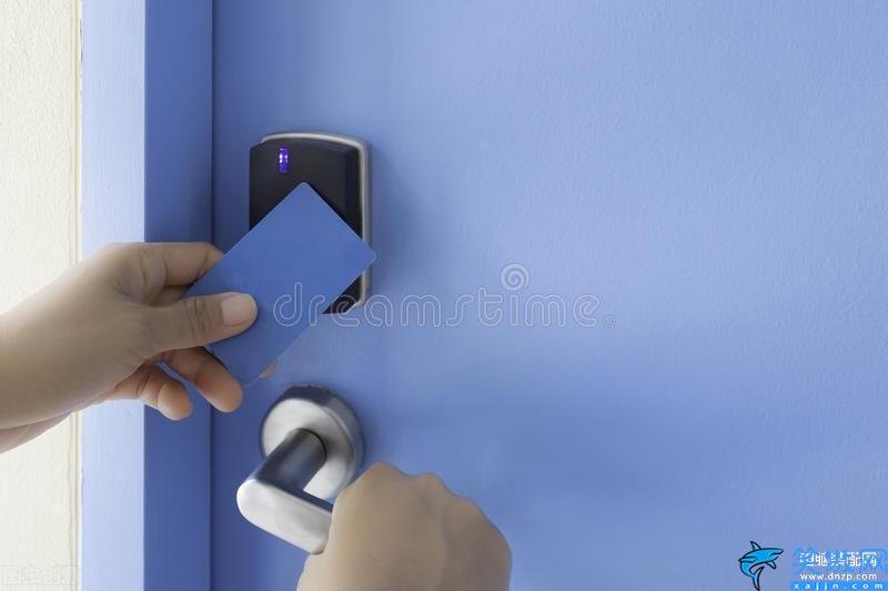 手机如何绑定门禁卡电梯卡,智能手机添加门卡详细方法