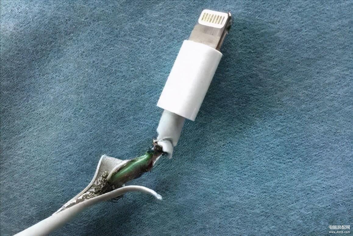 iphone13充不进去电是怎么回事,苹果无法充电解决方法