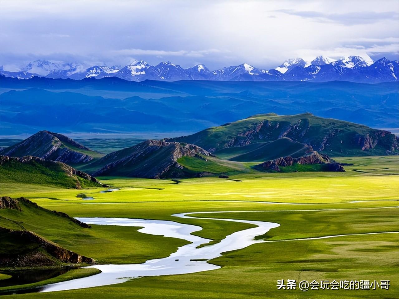 新疆最值得去旅游的10个地方,新疆值得去玩的景点推荐