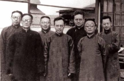 79年前的三位西南联大教授入蜀公干,磨盘山徒步纪念西南联大